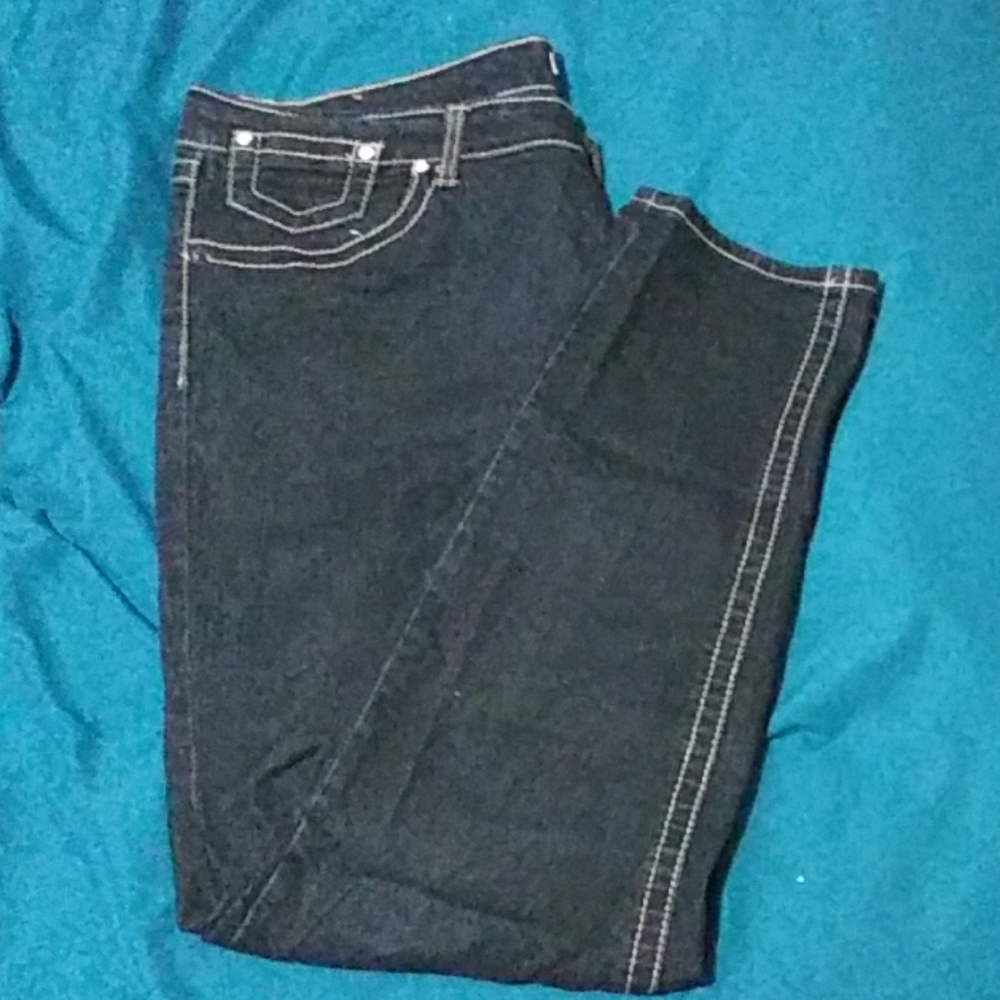 Cleo size 18 dark wash skinny jean